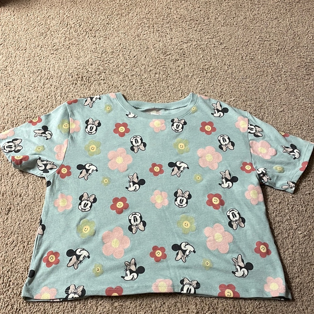 Army green Minnie Mouse and flowers cropped t shirt